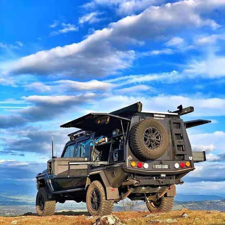Land Cruiser ǳ̸ԽҰķչʷ