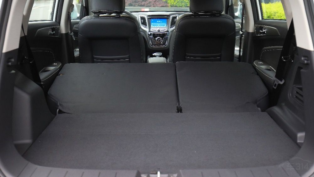 5.99ԶSUV