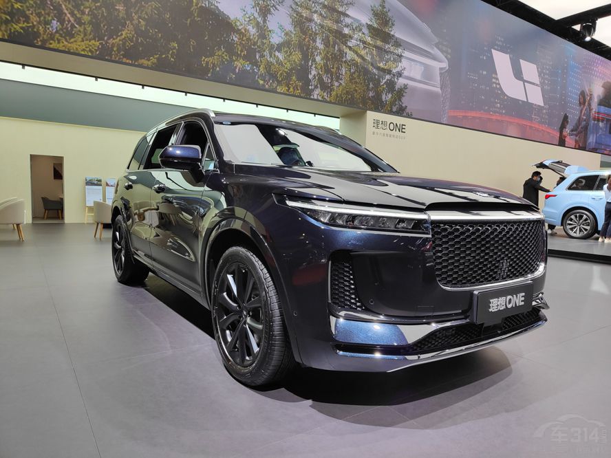 ONE ¶ʽSUV