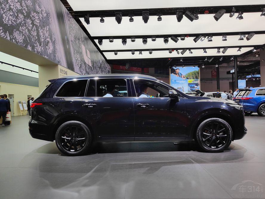 ONE ¶ʽSUV