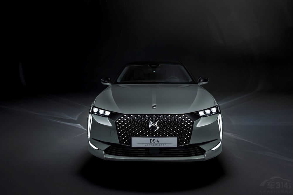 DS 4 E-TENSEȫ ʱ