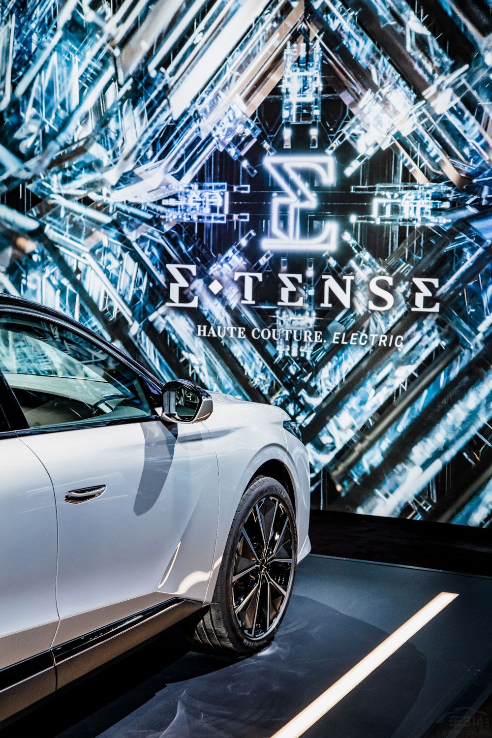 DS 4 E-TENSEȫ ʱ