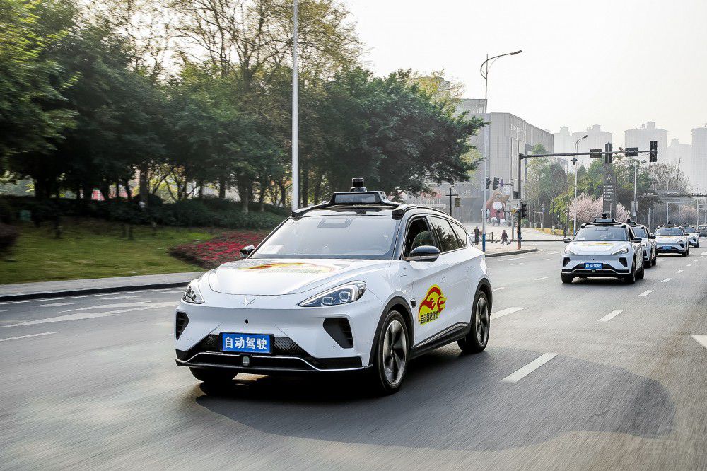 重庆永川允许自动驾驶的车辆上路测试！