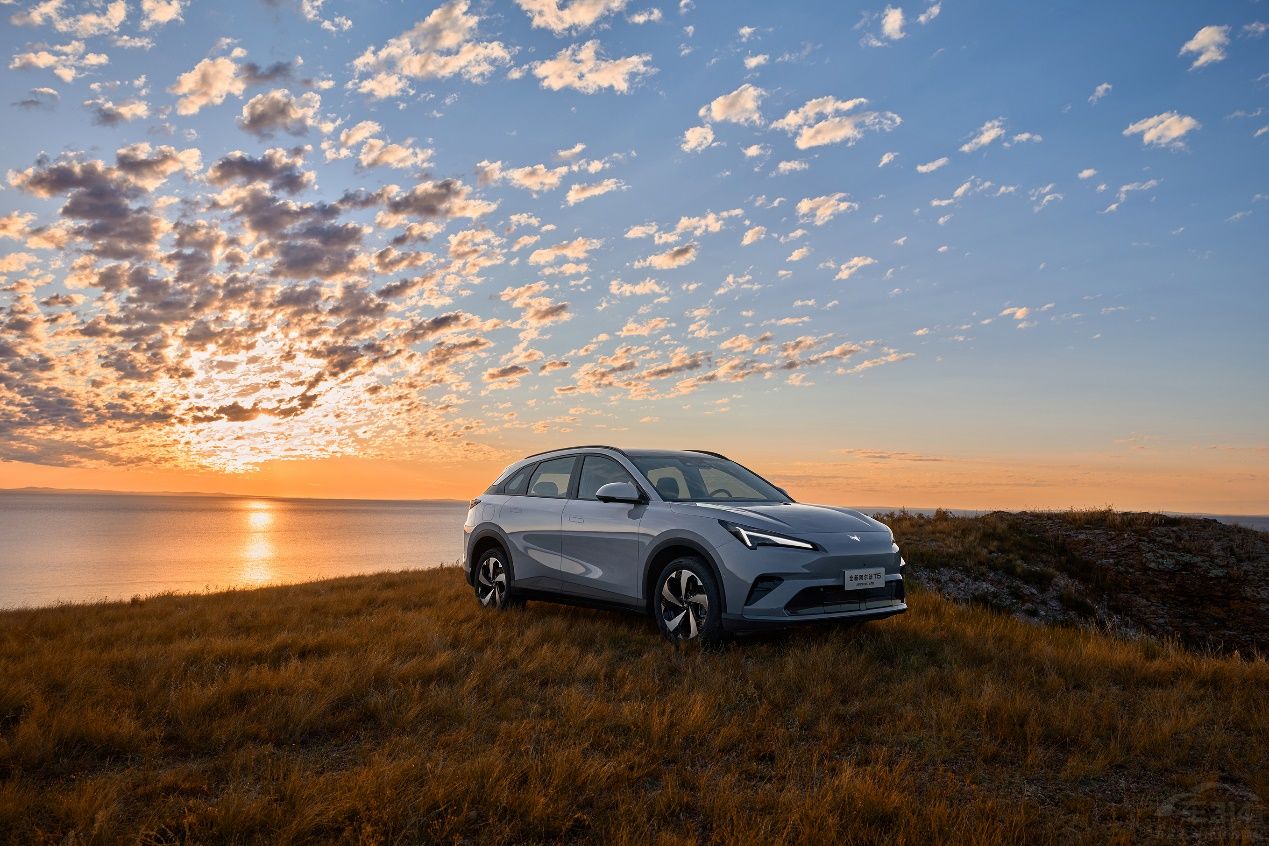 最像纯电的高效能增程车全新阿尔法T5上市 最像纯电的高效能增程车全新阿尔法T5上市