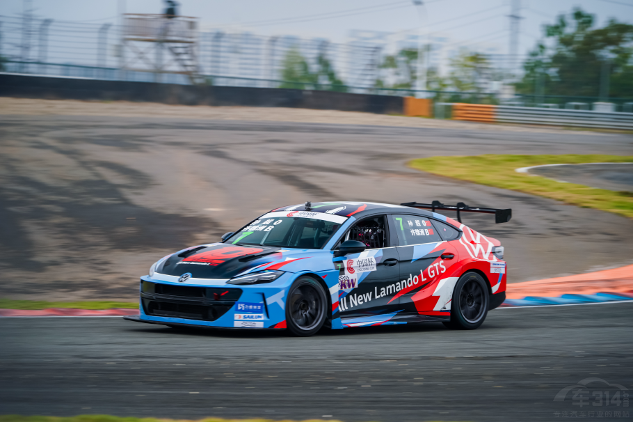 王者加冕 全新凌渡L GTS赛车续写赛道传奇 王者加冕 全新凌渡L GTS赛车续写赛道传奇