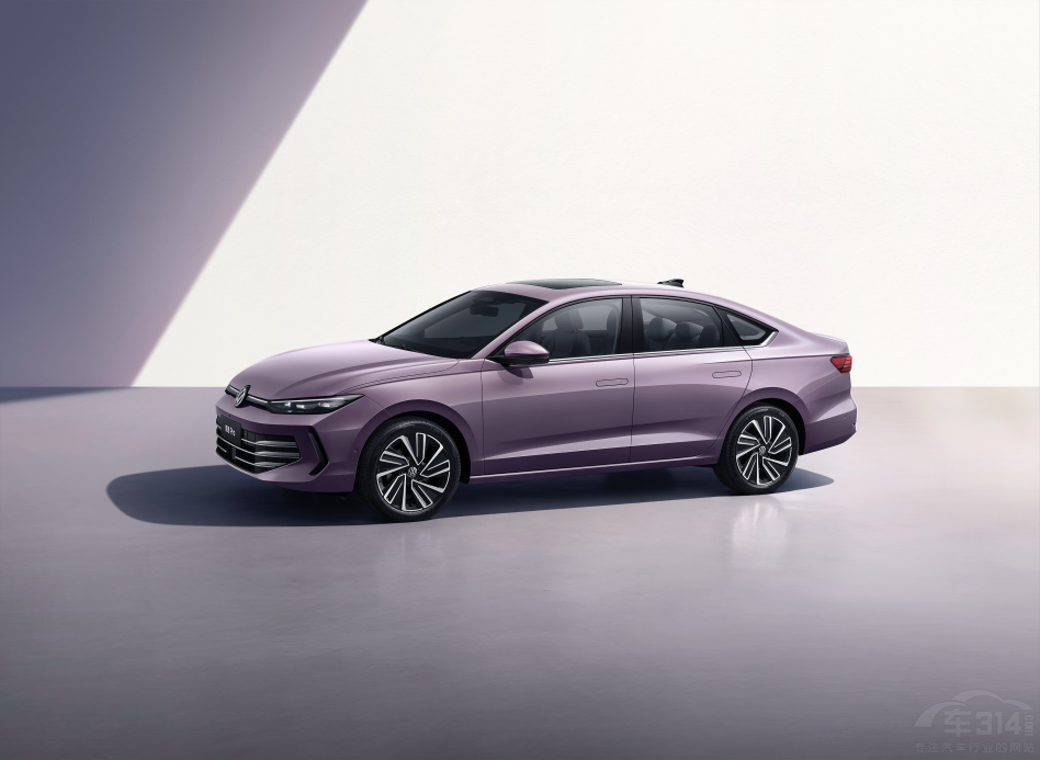 国民家轿再升级!朗逸Pro650万家庭满意之选 国民家轿再升级!朗逸Pro650万家庭满意之选