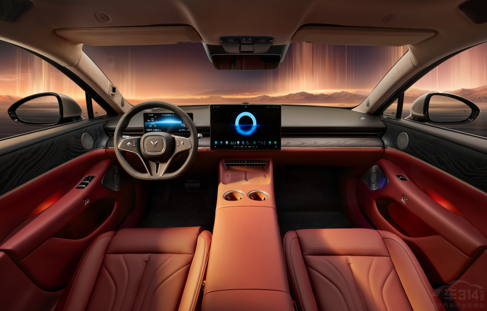 岚图追光L:硬实力加持 重塑豪华轿车格局 岚图追光L:硬实力加持 重塑豪华轿车格局