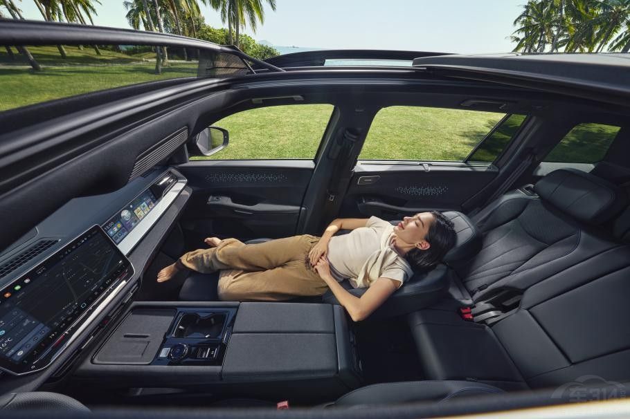 ����SUV;��Pro��2025΢�����׿Խ���͡�