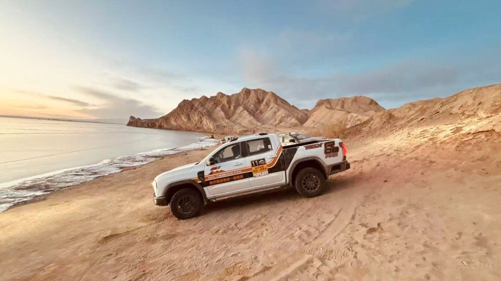 ��������Ƥ�����ڡ��������̬�ػ���������