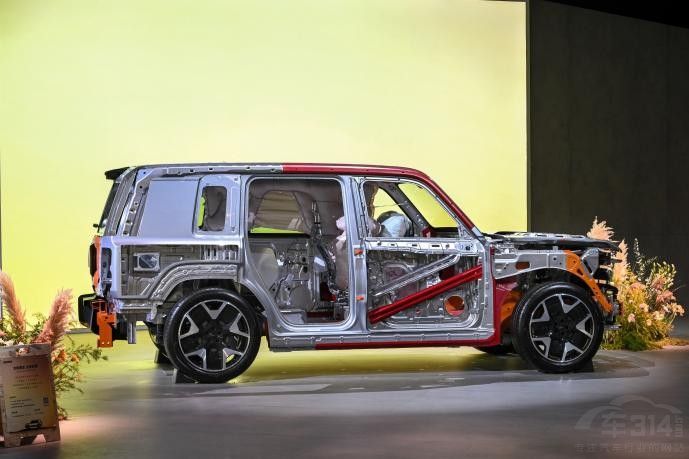 ��ͥ��Ӳ��iCAR V27��ʽ���� 16.98��Ԫ��