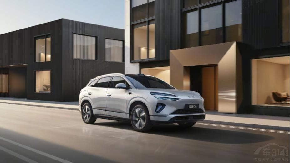 ���ǵ�2026�¿�����ʢ������վ Բ����Ļ