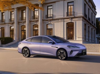 ���ǵ�2026�¿�����ʢ������վ Բ����Ļ