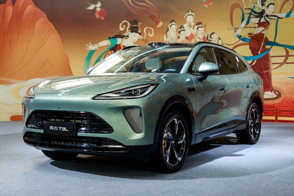 智美大五座SUV风云T9L于风云之夜正式预售 智美大五座SUV风云T9L于风云之夜正式预售