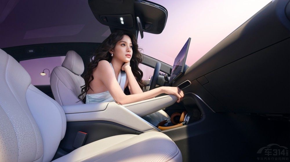 Ϊ���������2026��С�� MONA M03����