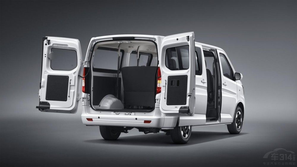 ������+2C��䣬��һ���������EV����