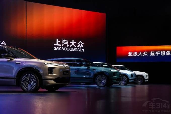 ����21.6���� ID. ERA 9X����4��25������