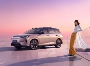 11.99���������ԪPLUS����A��SUV�±��