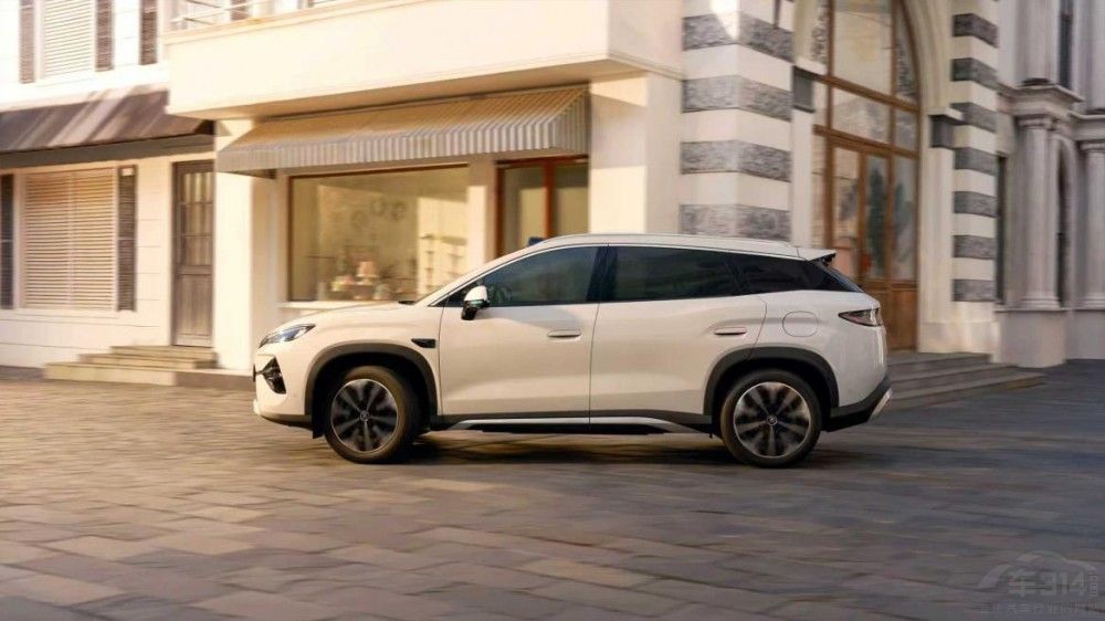 B�����SUV���ǵ���Ultra DM-i12.99��Ԫ��