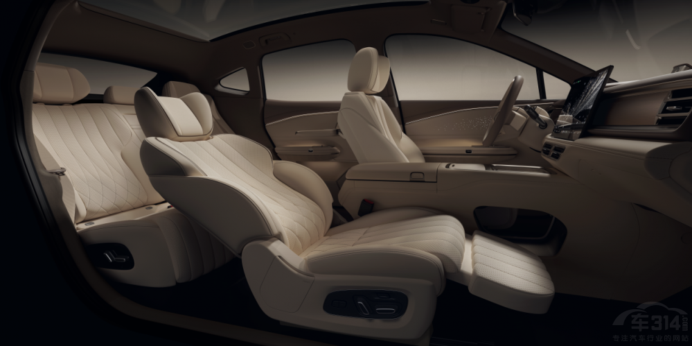 20��������SUV�컨��  껲�S600��ʽ����